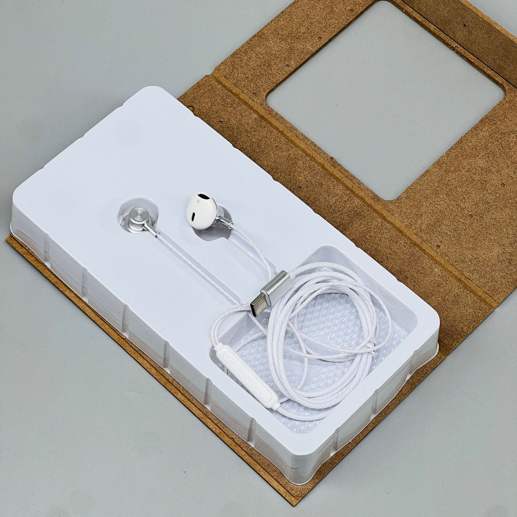 Metal Type-C Wired Earphones with Microphone